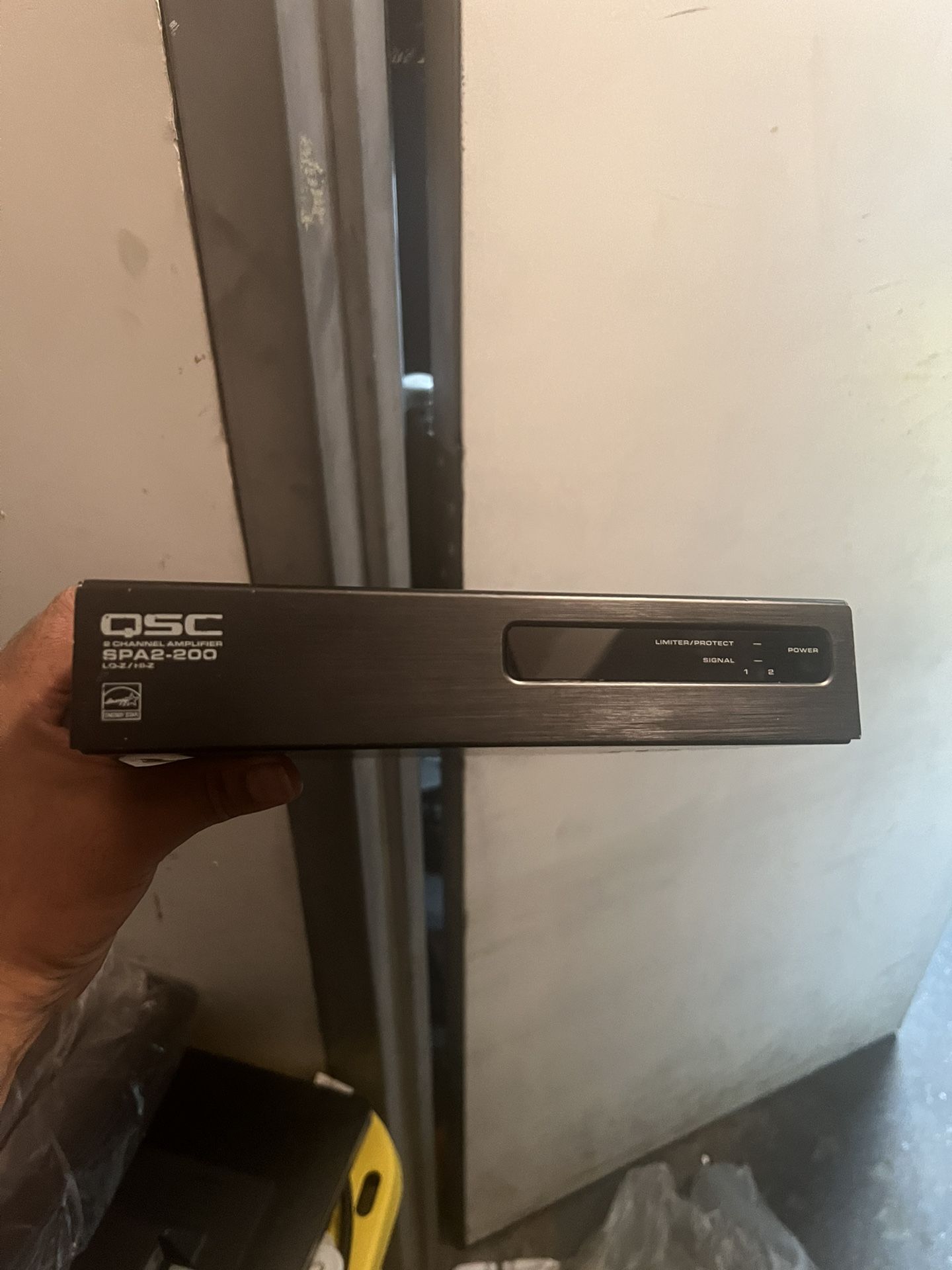 QSC SPA2-200 power amplifier