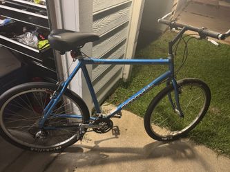 Cannondale M300 26” bike