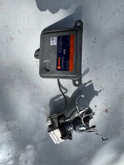 2015-2018 Ford Focus headlight computer