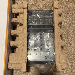 Barringer Xenyx Q 802 USB