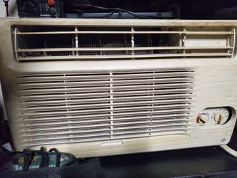 Window Heat Pump And AIR unit. GE