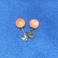 Vintage 14k Solid Gold Gorgeous Salmon Coral🪸Cabochon Gemstone Ball Earrings 