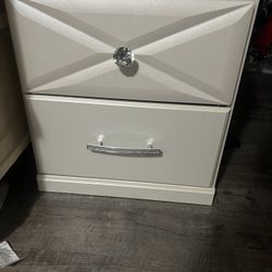 2 Nigh Stad Very Clean Like New Both For $150