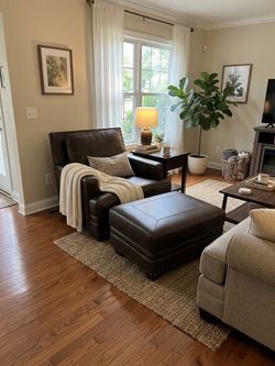 Leather chair and ottoman