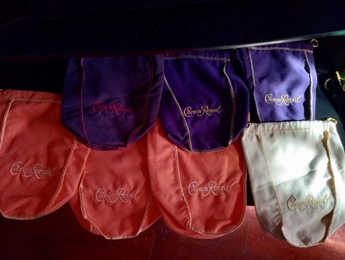 14 Crown Royal Bags All Good Condition 