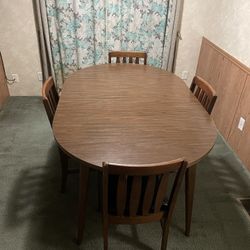 Kitchen Table And Chairs