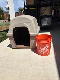 Dog House $30 OBO