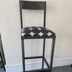 Spectator Height Bar Stool