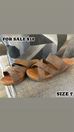 Women sandals