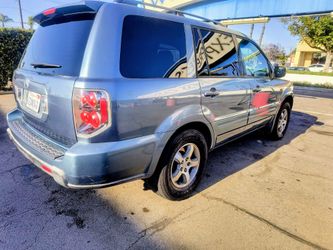 Honda Pilot SUV Blue
