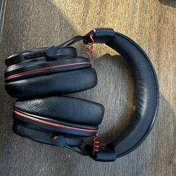 gaming headphones