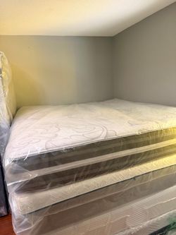 Set king sizes mattress and box spring