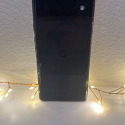 Black Pixel 6 With 128 GB with Green Phone Case 