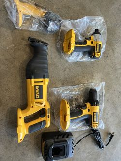 18 V Dewalt Tools