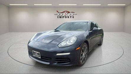 2016 Porsche Panamera