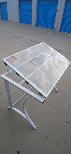 Drafing table
