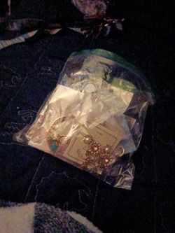 Jewelry bundle bag