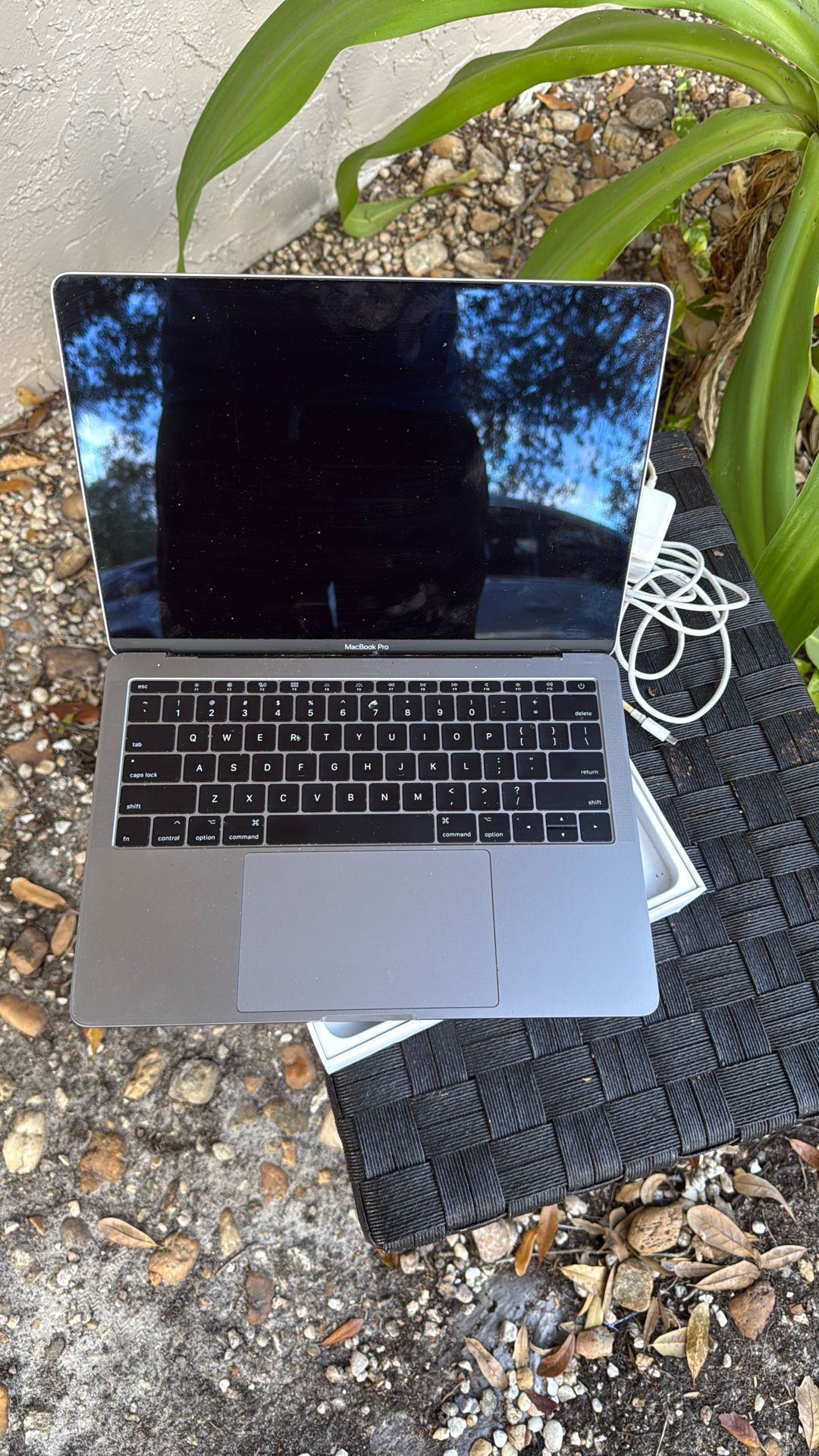 MacBook Pro For Part Or Rpaair