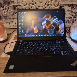 Lenovo T490s (Slim) i5/8gb/256gb SSD