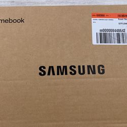 Brand New In Box - Samsung - 15.6" Chromebook - Intel Celeron - 4GB Memory - 64GB eMMC Flash Memory - Platinum Titan