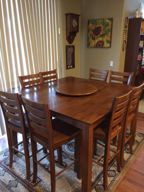 pub style dining table with 8 chairs for Sale in Temecula, CA - OfferUp