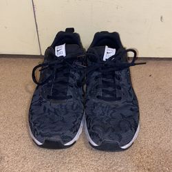 Nike Air Running Shoes Woman’s Size 7.5
