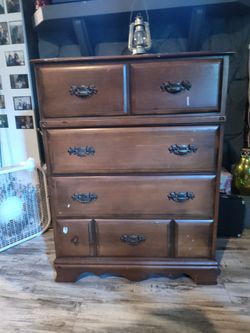 Free ugly dresser