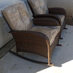 150$ Patio Rocking Chairs Brand New Patio Chair Set To Piece Outdoor Patio Furniture Patio Set ππππ