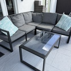 Outdoor Sectional With Table 