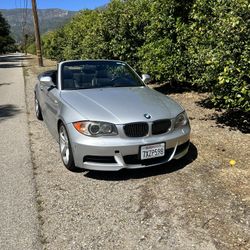 Silver BMW 2011 135i