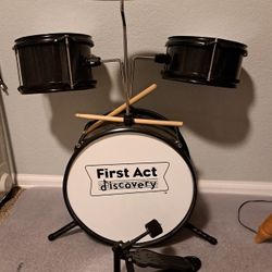 Child's Drum Set