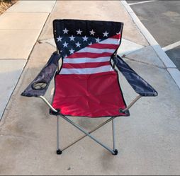 2 Stars & Strips Folding chairs w/ carrying case - New