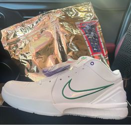 Size 11M/12.5W Kobe 4 Protro Draft Day Milwaukee Bucks