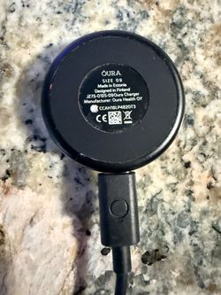 OURA Ring size 9 with Gen 3 Charger