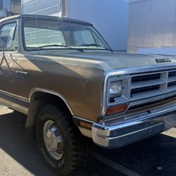 1987 Dodge 250 Manual Transmission 43k Original Miles   
