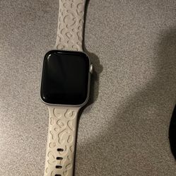 Apple Watch Series 5