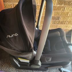 Infant Car Seat And Base 