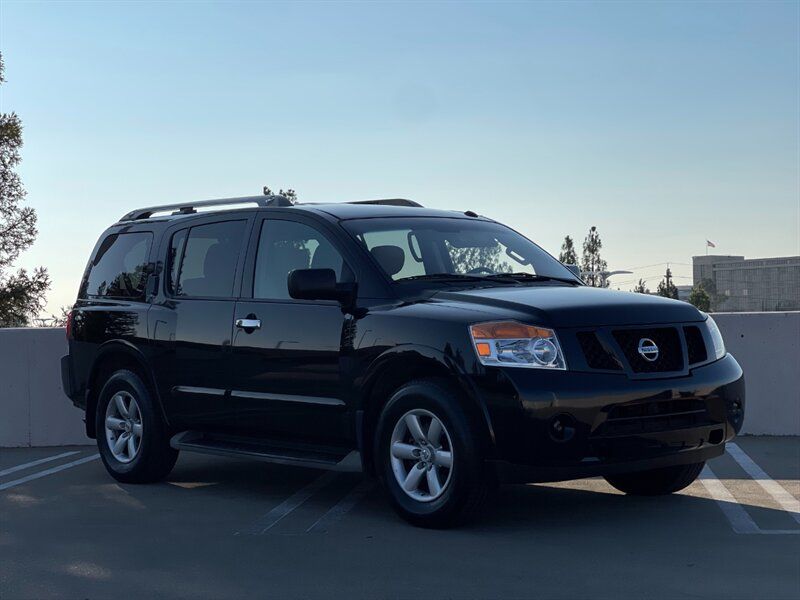 2013 Nissan Armada SV