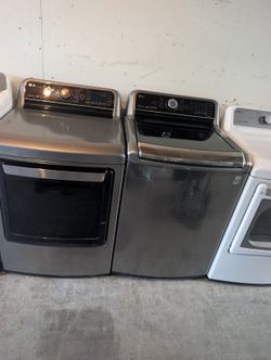 LG Top Load Washer & Gas Dryer Set in Gray