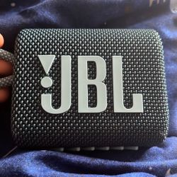 JBL Go 3 