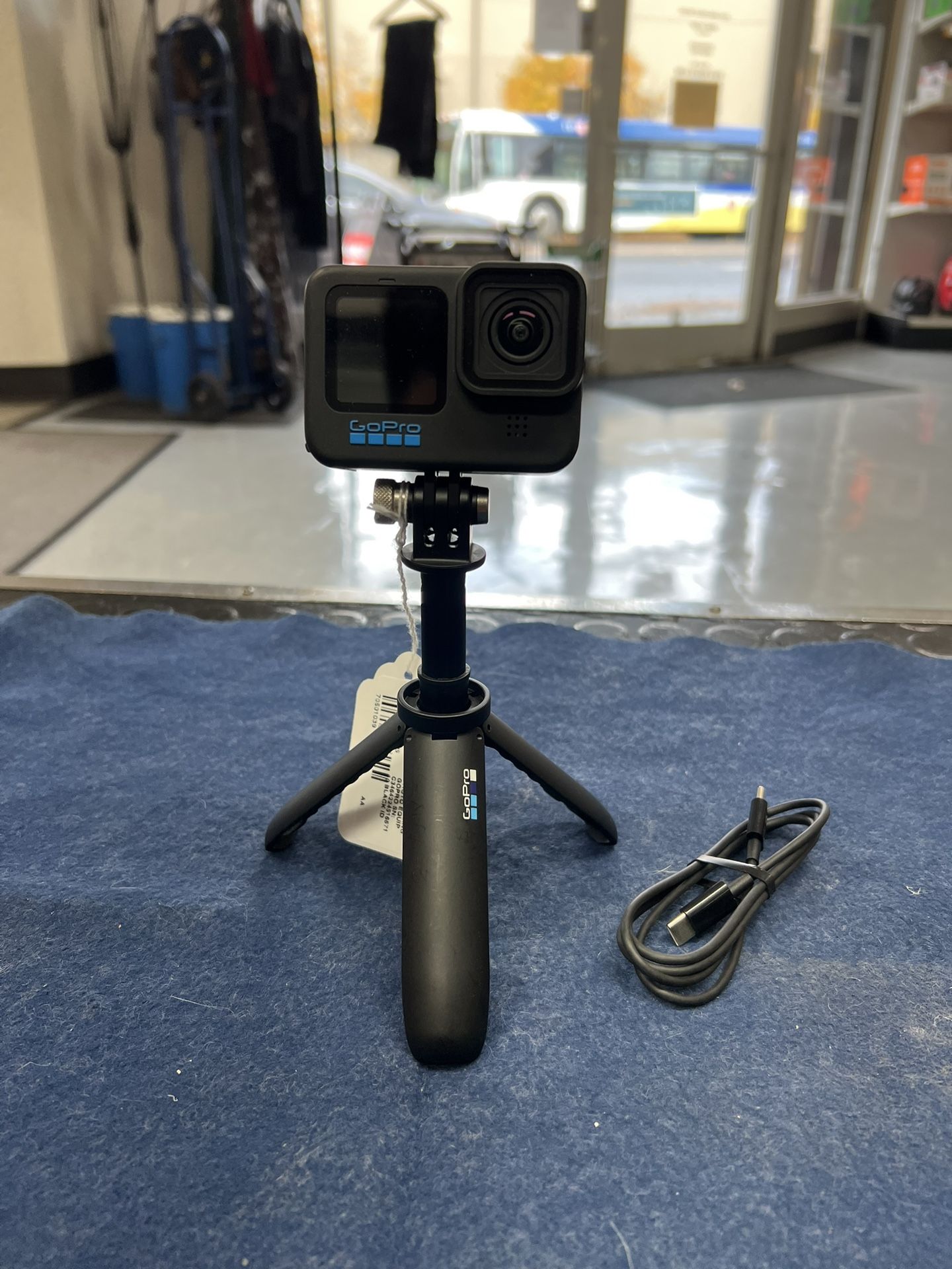 GoPro Hero 10 Black (missing latch)