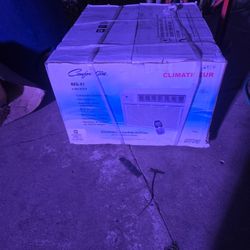 Comfort-Aire window air conditioner