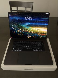 16 Inch MacBook Pro M4