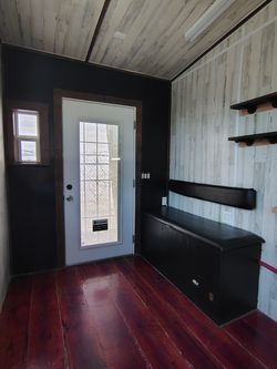 Commercial Building/ or Residential Flip