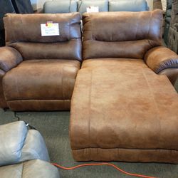 Power Reclining Loveseat Lazy Boy