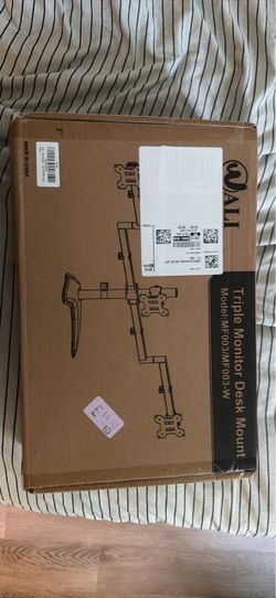 WALI Triple Monitor Desk Mount MF003