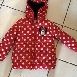 4T HEAVY WINTER JACKET - excellent Clean Condition