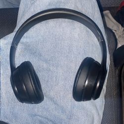 Beats Solo 4