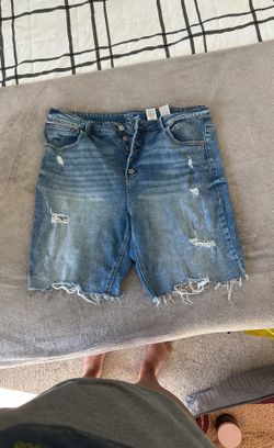 Denim Bernuda Shorts 