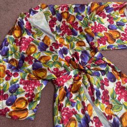 Large fruit floral satin short robe nightgown Lingere